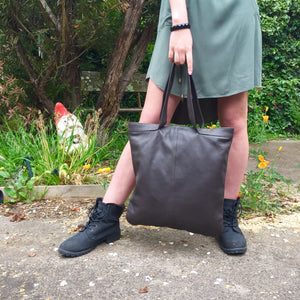 Brianna Chocolate Brown Leather Shoulder Handbag - KITTY KAT