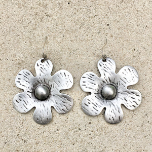 Daisy Boho Flower Earrings - KITTY KAT