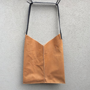 Lilly Vintage Tan Leather Shoulder Bag - KITTY KAT